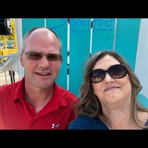 Meet your Posher, Angela